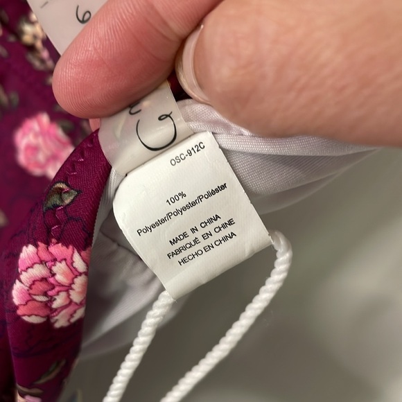 Cupshe NWT Floral One-piece Swimsuit - Burgundy and Pink Size Large - Picture 4 of 12